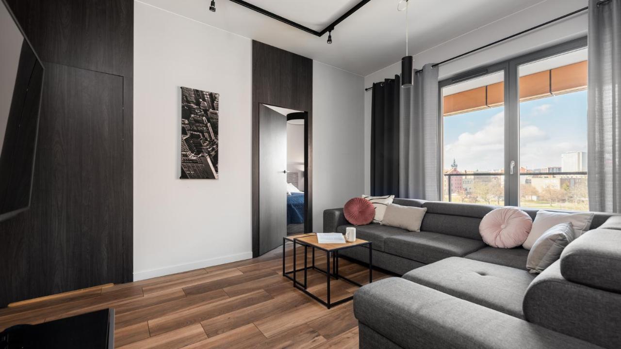 Flatbook - City Center Apartments Brabank With Parking グダニスク エクステリア 写真