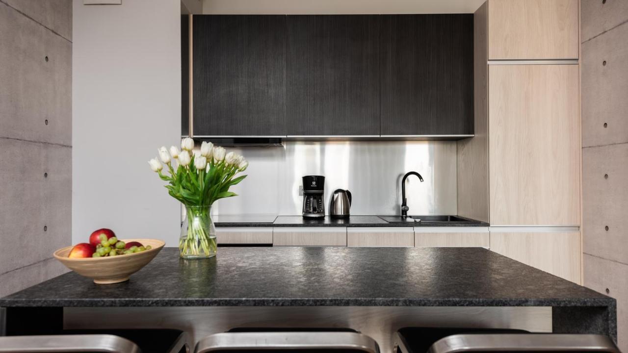 Flatbook - City Center Apartments Brabank With Parking グダニスク エクステリア 写真