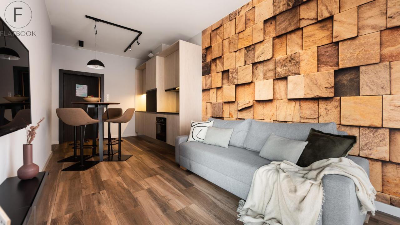 Flatbook - City Center Apartments Brabank With Parking グダニスク エクステリア 写真